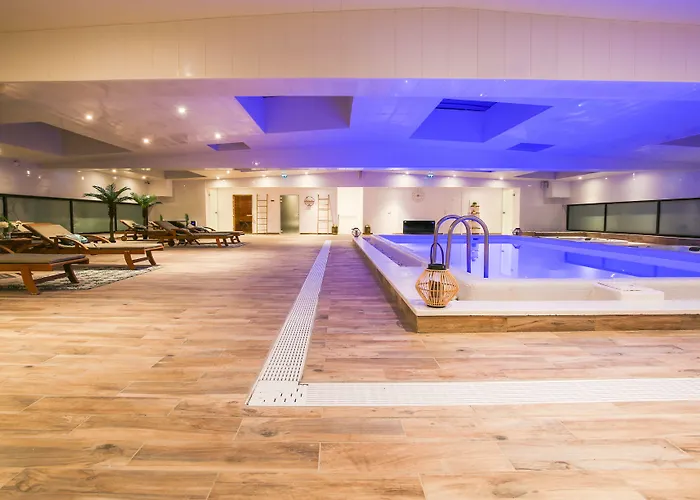 Zenia Hotel & Spa